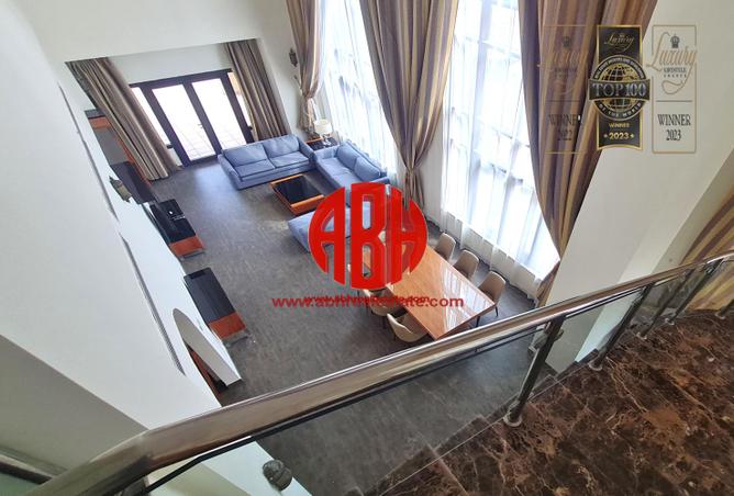 956716 - Property Main Image