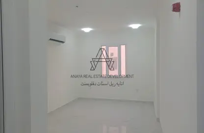 شقة - 2 غرف نوم - 2 حمامات للايجار في بن عمران - فريج بن عمران - الدوحة