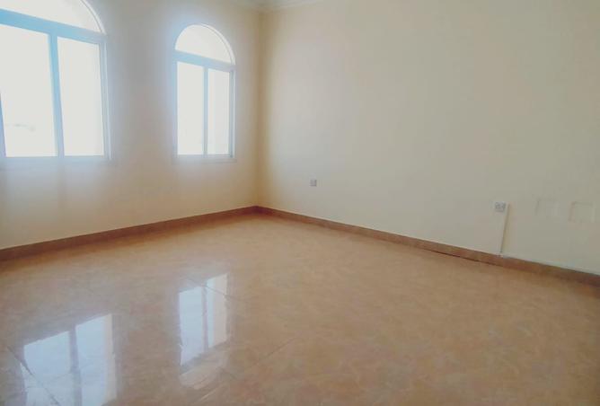 1003058 - Property Image 2