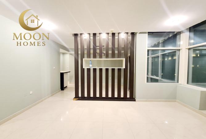 987213 - Property Main Image