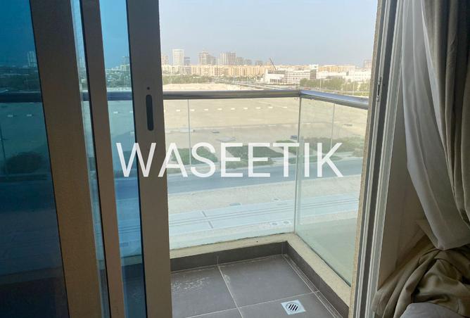 977009 - Property Image 2