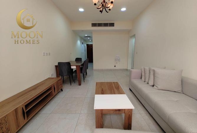 987526 - Property Image 2