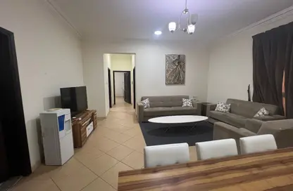 Apartment - 2 Bedrooms - 2 Bathrooms for rent in Muntazah 35 - Al Muntazah - Doha