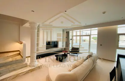 شقة - 2 غرف نوم - 3 حمامات للبيع في ريزيدينشيال دي5 - جنوب فوكس هيلس - فوكس هيلز - الوسيل