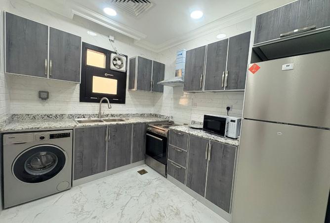 950275 - Property Image 3