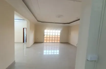 شقة - 2 غرف نوم - 3 حمامات للايجار في نجمة - الدوحة