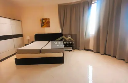 Apartment - 1 Bedroom - 2 Bathrooms for rent in Umm Ghuwalina - Umm Ghuwailina - Doha