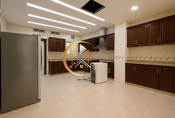 968727 - Property Image 3