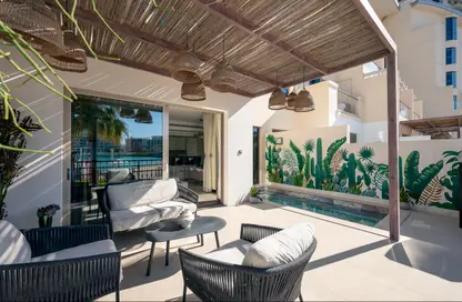 Apartment - 3 Bedrooms - 3 Bathrooms for sale in Hilton Doha The Pearl Residences - Abraj Quartiers - The Pearl Island - Doha