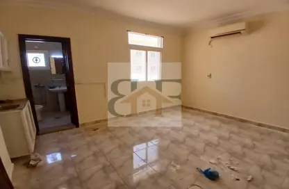 Apartment - Studio - 1 Bathroom for rent in Al Sadd Road - Al Sadd - Doha