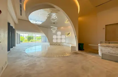 معرض - استوديو - 2 حمامات للايجار في لوسيل ريسيدينس - منطقة المارينا - الوسيل