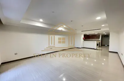 Apartment - Studio - 1 Bathroom for rent in East Porto Drive - Porto Arabia - The Pearl Island - Doha