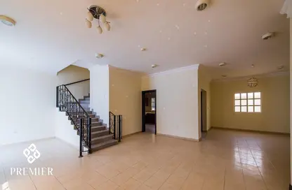 Villa - 3 Bedrooms - 3 Bathrooms for rent in Al Ain Compound - Ain Khaled - Doha