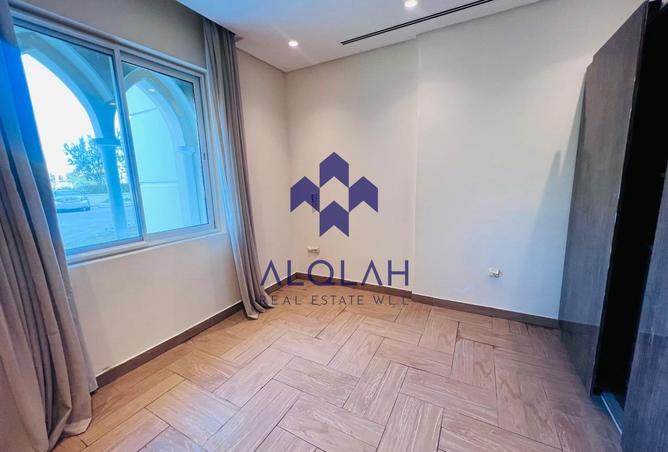 951903 - Property Image 3