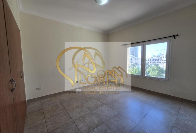 821651 - Property Main Image