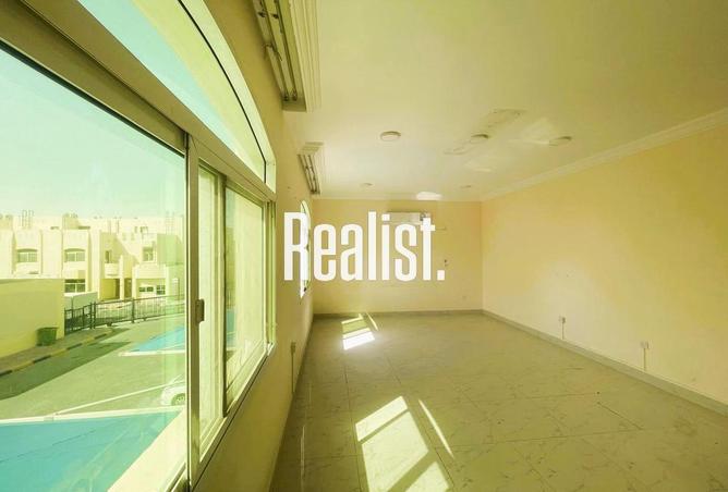 936771 - Property Image 2