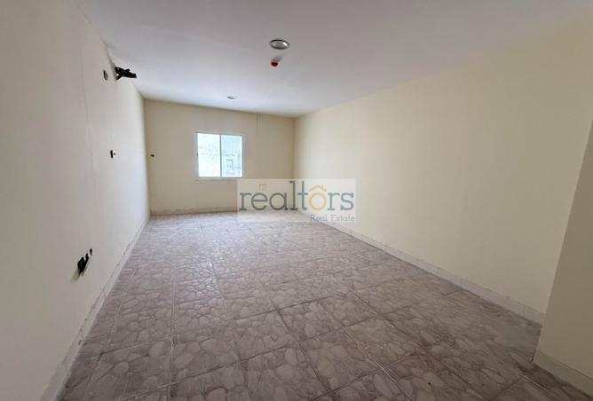 993395 - Property Image 3