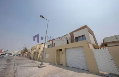 Villa - 3 Bedrooms - 4 Bathrooms for rent in Bu Hamour Street - Abu Hamour - Doha