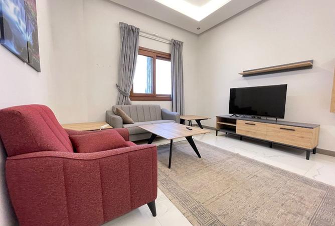 968323 - Property Image 2