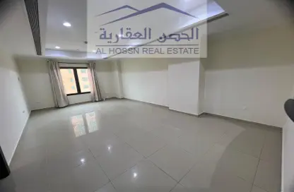 Apartment - 1 Bedroom - 2 Bathrooms for rent in Tower 13 - Porto Arabia - The Pearl Island - Doha Apartment - 1 Bedroom - 2 Bathrooms for rent in Tower 13 - Porto Arabia - The Pearl Island - Doha