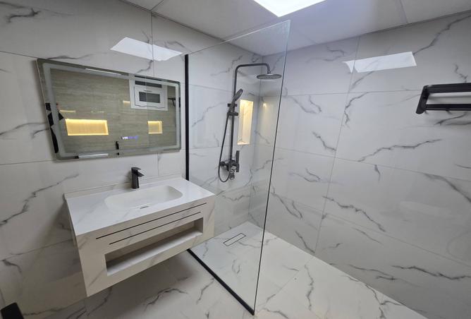 988433 - صورة العقار 3