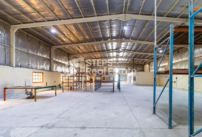 953718 - Property Image 2