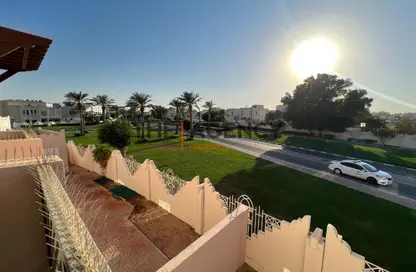 Villa - 4 Bedrooms - 6 Bathrooms for rent in West Bay Lagoon - Doha