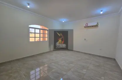 سكن الموظفين - استوديو - 2 حمامات للايجار في أم صلال علي - أم صلال على - الدوحة