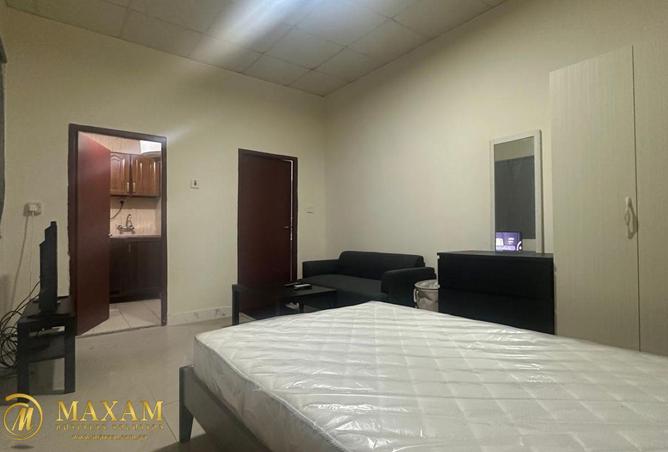 993193 - Property Image 2