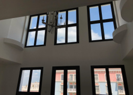 Magnificent Venetian 4 Bed Duplex in QQ!