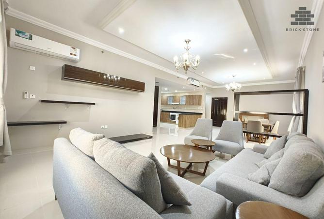 957664 - Property Main Image