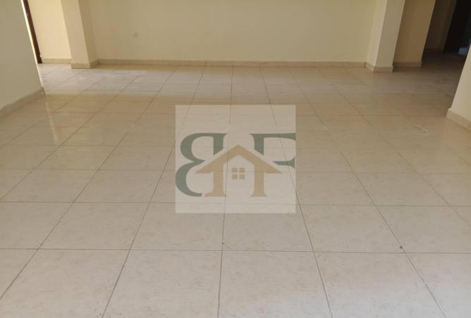 999237 - Property Image 3