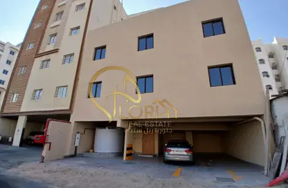 Whole Building - 1 Bedroom - 2 Bathrooms for rent in Fereej Bin Mahmoud - Doha