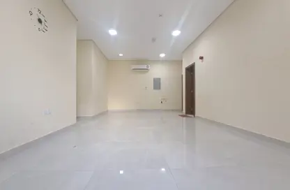 شقة - 3 غرف نوم - 3 حمامات للايجار في منتزه 7 - المنتزه - الدوحة