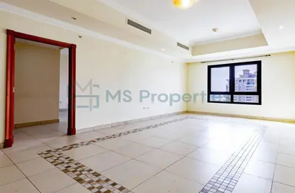Apartment - 1 Bedroom - 2 Bathrooms for rent in East Porto Drive - Porto Arabia - The Pearl Island - Doha