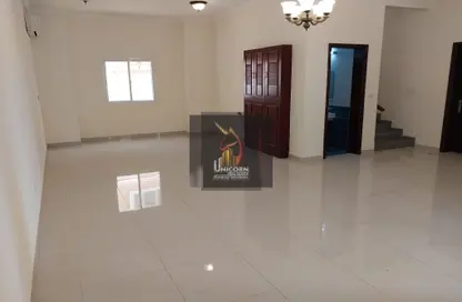 Compound - 5 Bedrooms - 5 Bathrooms for rent in Bu Hamour Street - Abu Hamour - Doha