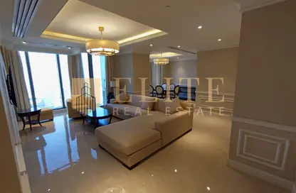 Apartment - 3 Bedrooms - 4 Bathrooms for rent in West Bay Tower - West Bay - West Bay - Doha