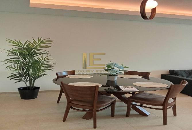 906085 - Property Main Image