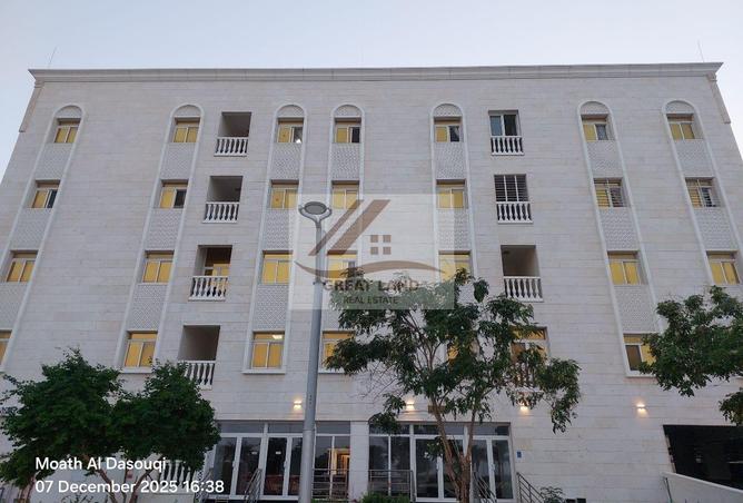 984524 - Property Image 2