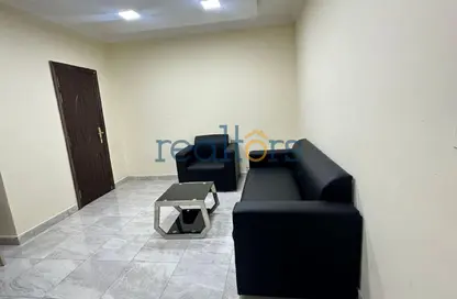 شقة - غرفة نوم - 1 حمام للايجار في شارع المرخية - المرخية - الدوحة شقة - غرفة نوم - 1 حمام للايجار في شارع المرخية - المرخية - الدوحة