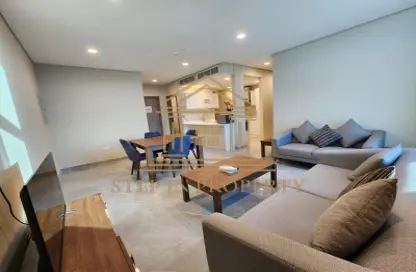 Apartment - 2 Bedrooms - 3 Bathrooms for rent in Giardino Gardens - Giardino Villas - The Pearl Island - Doha