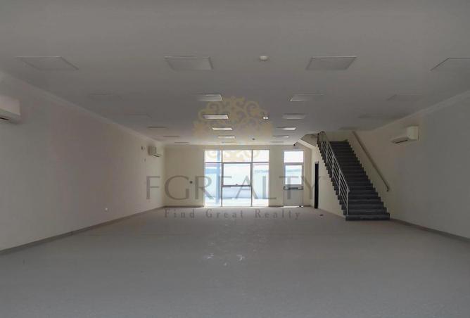 986188 - Property Image 2