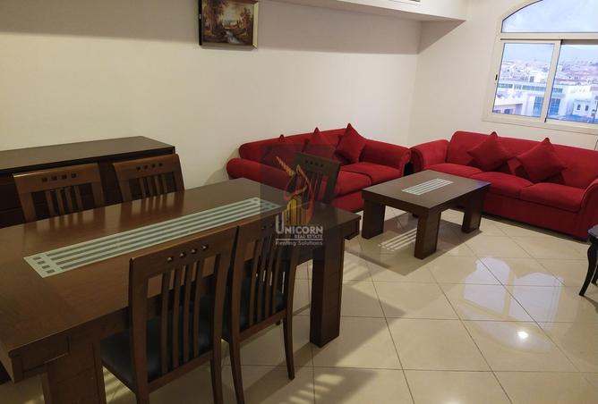 974422 - Property Image 2