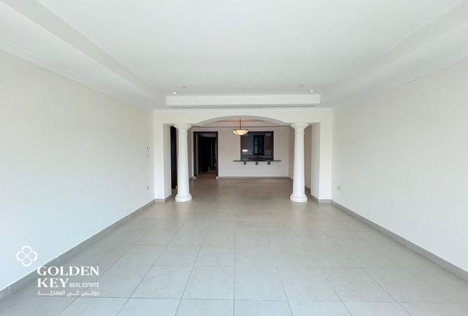 953362 - Property Image 2