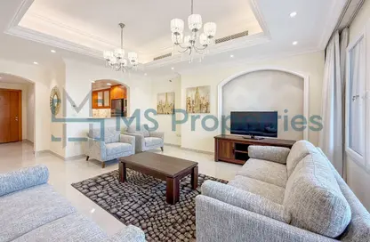 Apartment - 2 Bedrooms - 3 Bathrooms for rent in West Porto Drive - Porto Arabia - The Pearl Island - Doha
