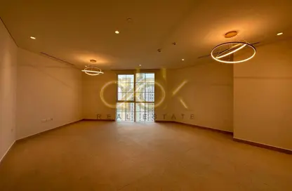 Apartment - 2 Bedrooms - 3 Bathrooms for rent in Floresta Gardens - Floresta Gardens - The Pearl Island - Doha