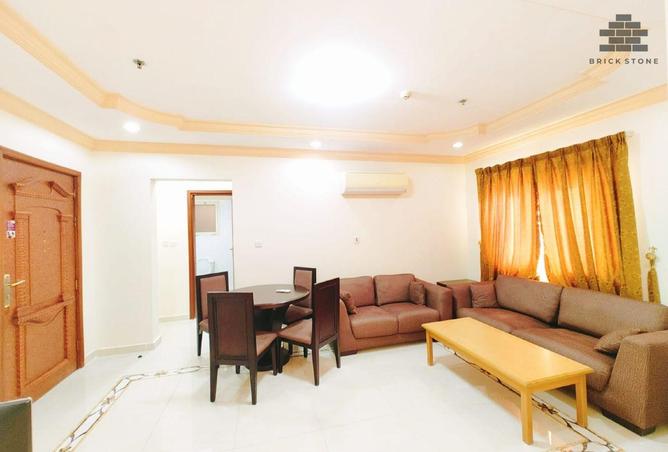 999986 - Property Image 2