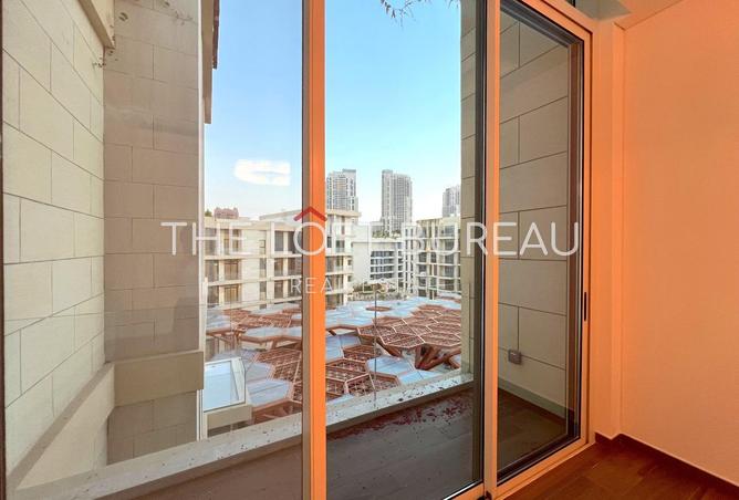 956513 - Property Image 2
