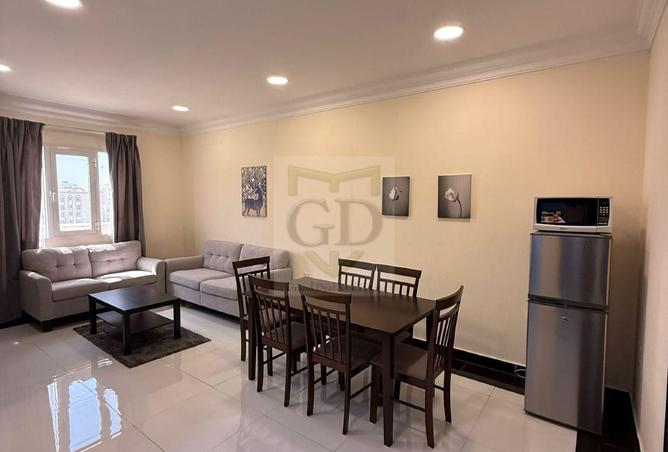 963391 - Property Image 2