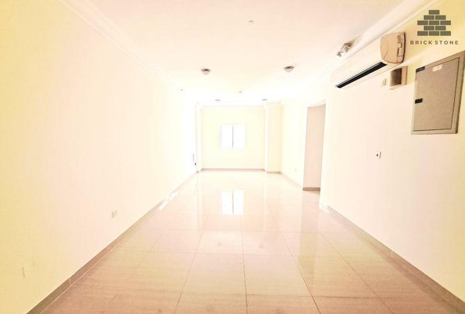 1001492 - Property Image 2